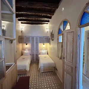 Holiday home Beau En Medina, Lumineux Et Avec Terrasse Privee Sur, Essaouira